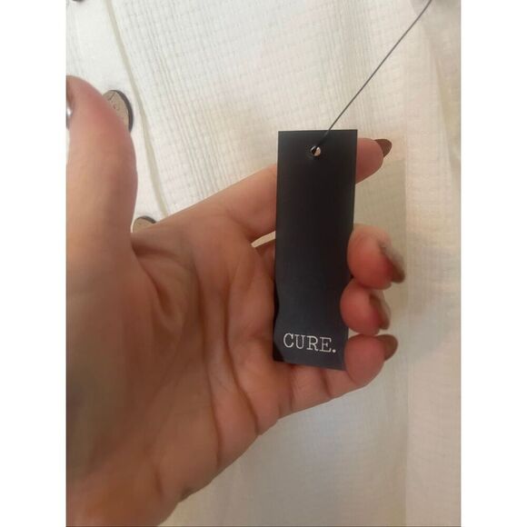 White Lace Ruffle Button-Front Top NEW NWT - Picture 5 of 6